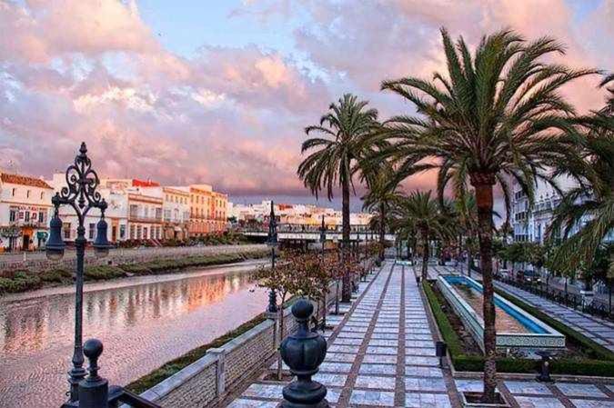 Chiclana-Cabana-Parking-Blue Chiclana de la Frontera Exterior photo